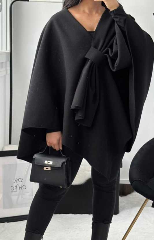 Cape  Élégance avec Nœud